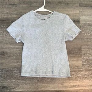 new women’s brandy melville shirt